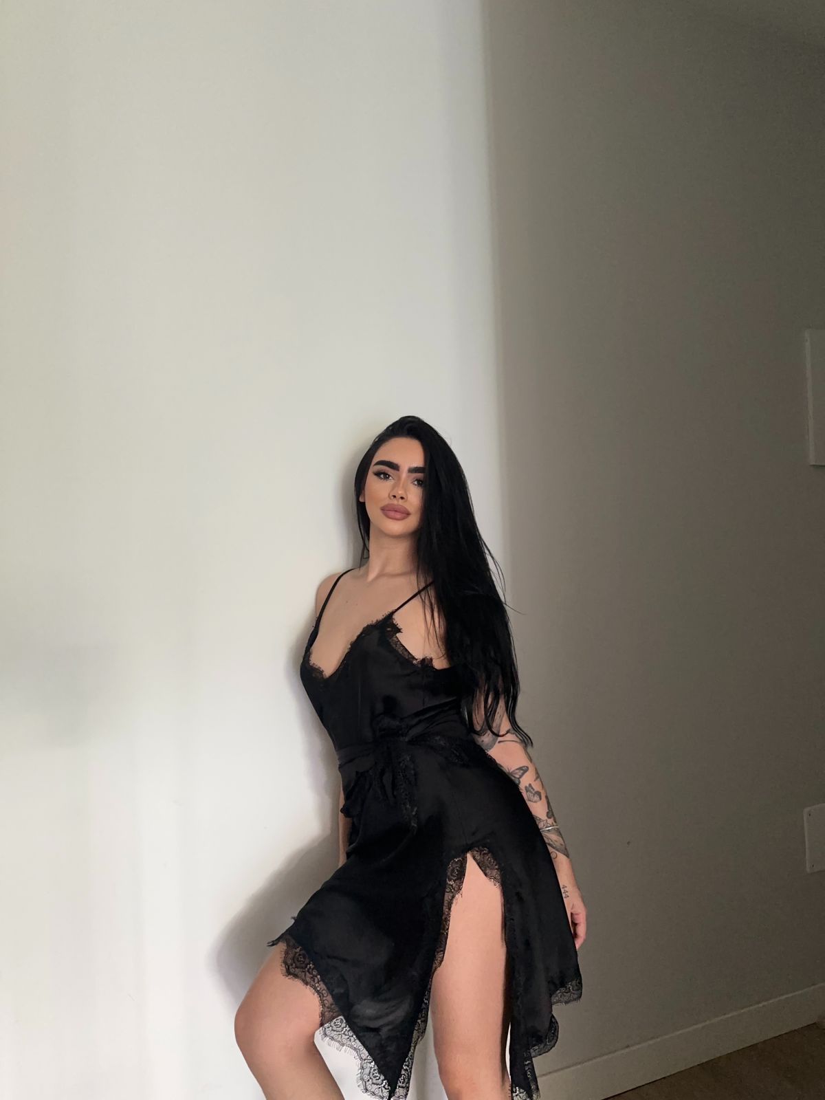 Escort - ARIANNA - Ibiza Tops